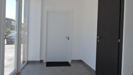 A louer 1897 Bouveret Bureau 